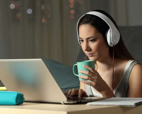 Informer, conseiller et simplifier la gestion RH des PME !